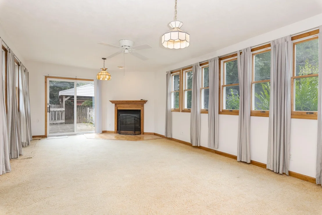 Photo of 218 N Coolidge Street