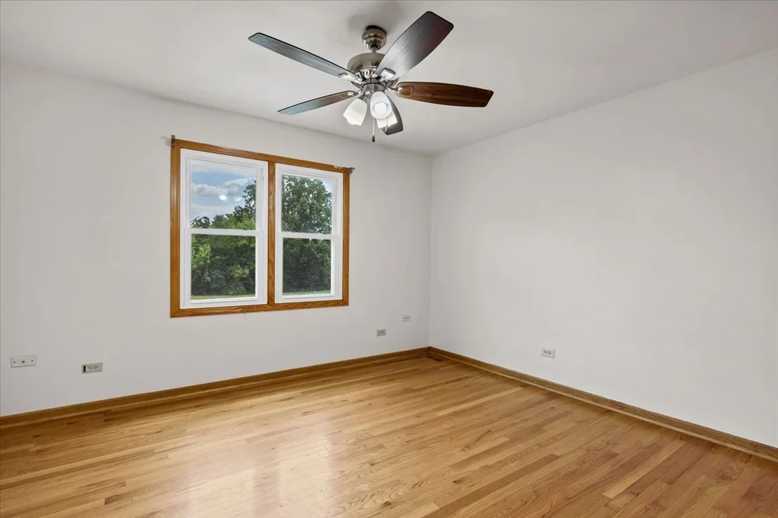 Photo of 2153 Laurel Avenue