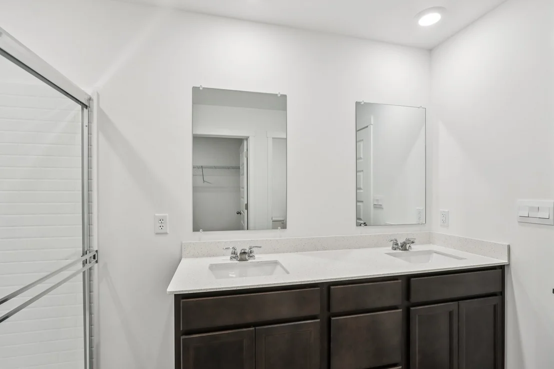 Photo of 993 Emerald Drive