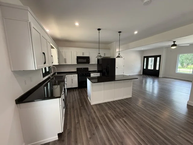 Photo of 357 French Street