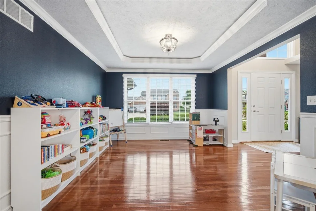 Photo of 3920 Brookline Lane