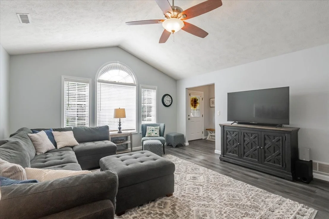 Photo of 3711 WINE Way