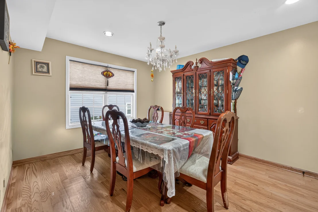 Photo of 1162 HYANNIS Circle