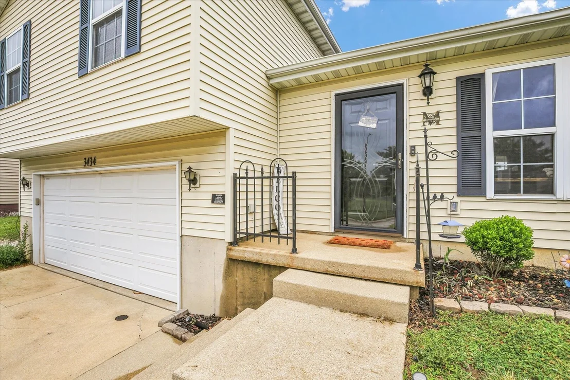 Photo of 3434 Monarch Drive