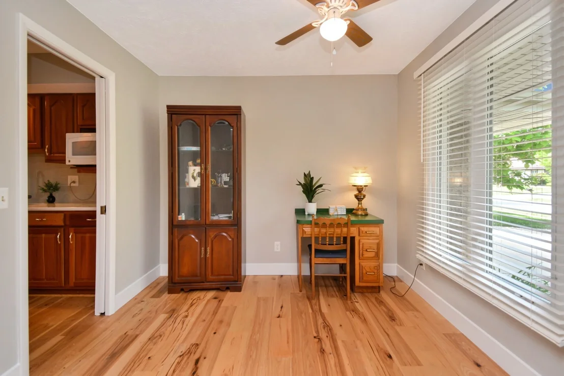 Photo of 104 S Williamsburg Drive