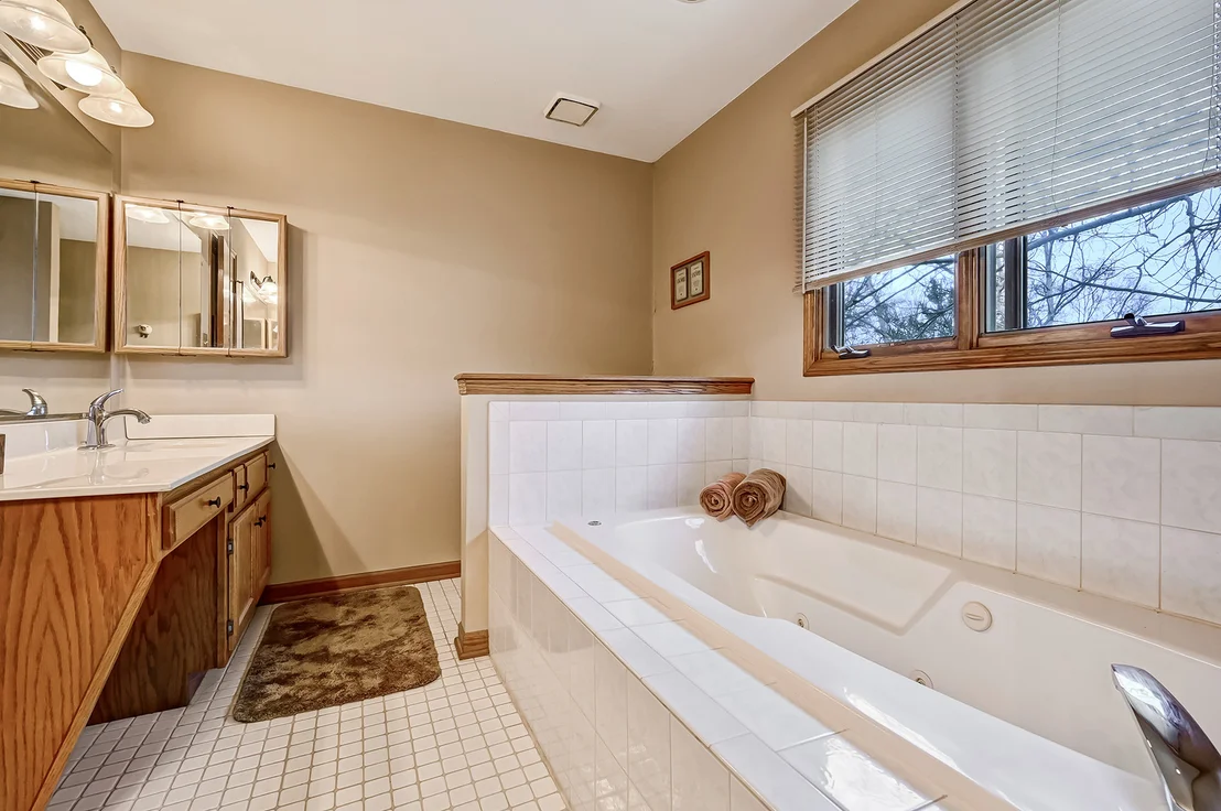 Photo of 7757 Coventry Lane