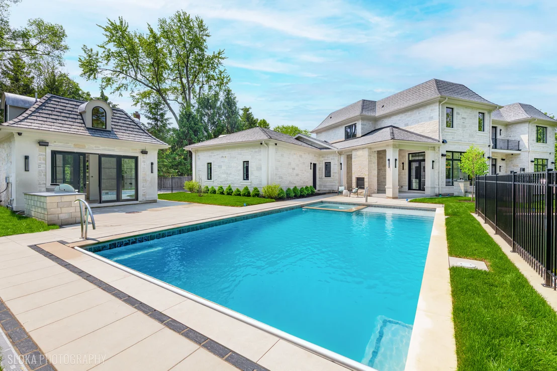 Photo of 219 Lincoln Drive