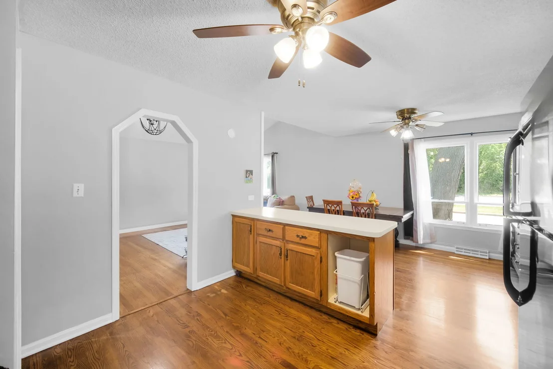 Photo of 1020 Hahn Place
