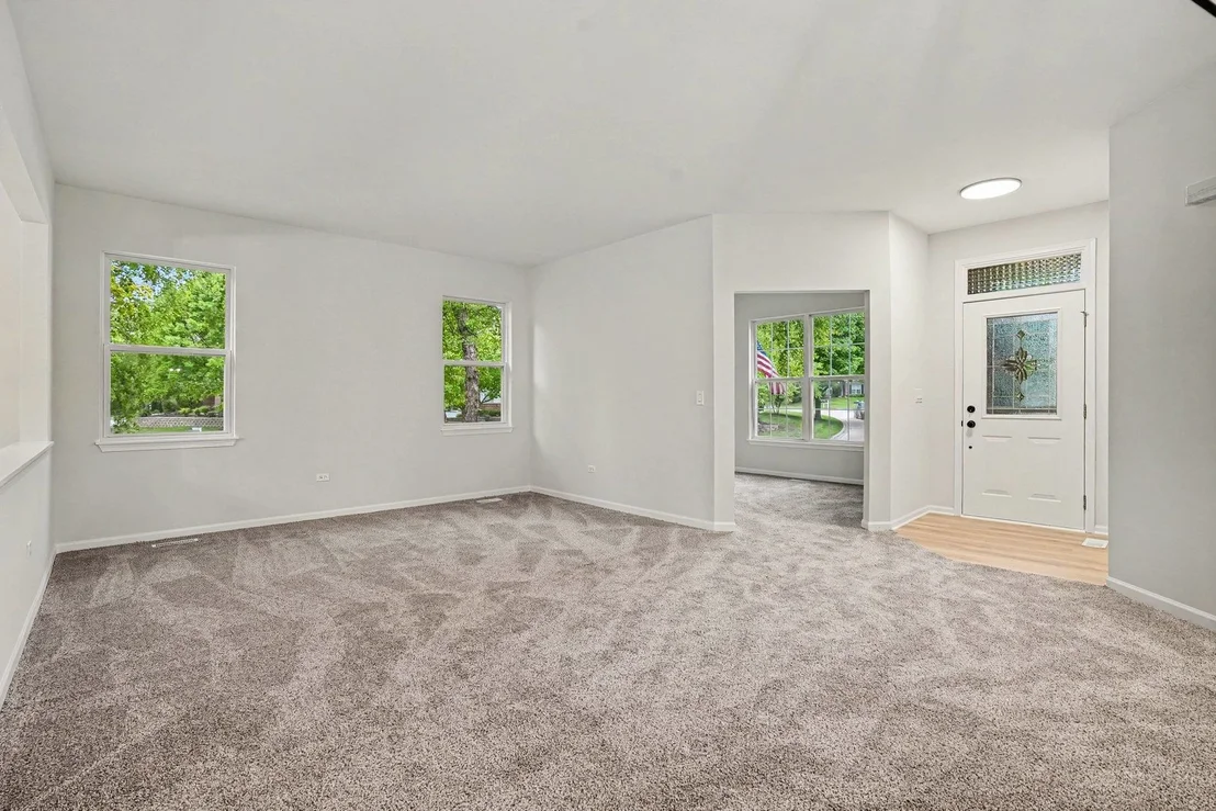 Photo of 21400 W Juniper Lane
