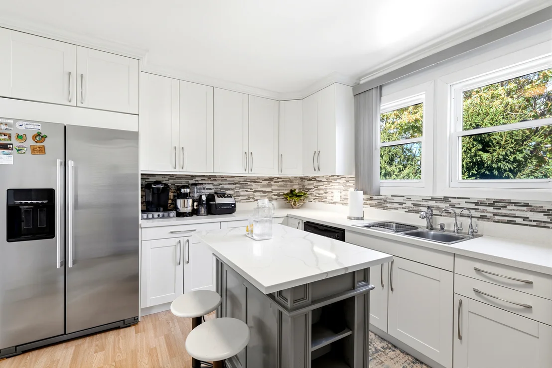 Photo of 4102 Prescott Avenue