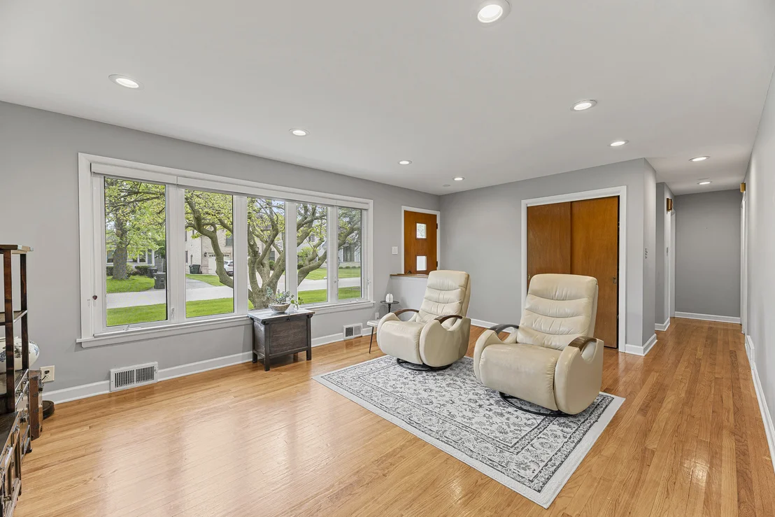 Photo of 2232 Covert Road