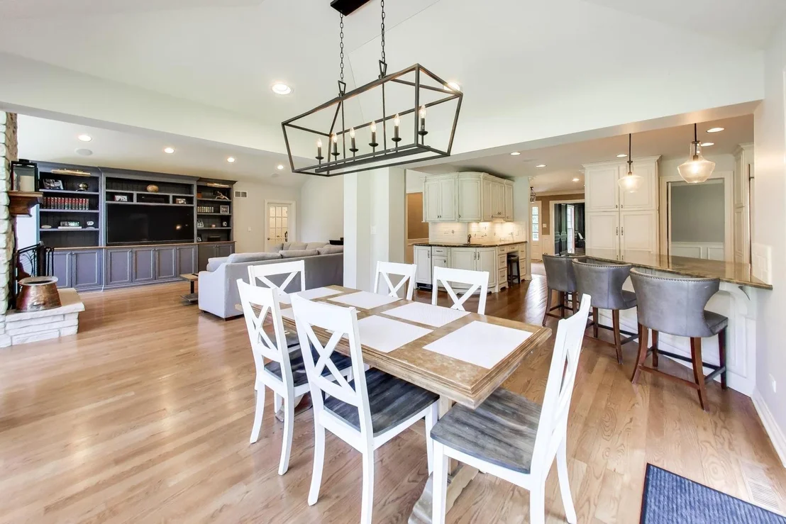 Photo of 2113 Middlefork Road