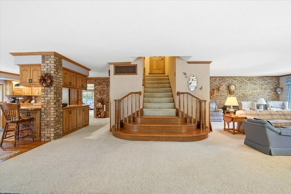 Photo of 2 Breckenridge Drive