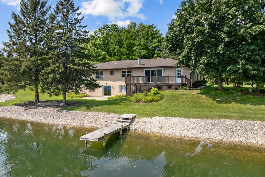 Photo of 2720 N Bayview Lane