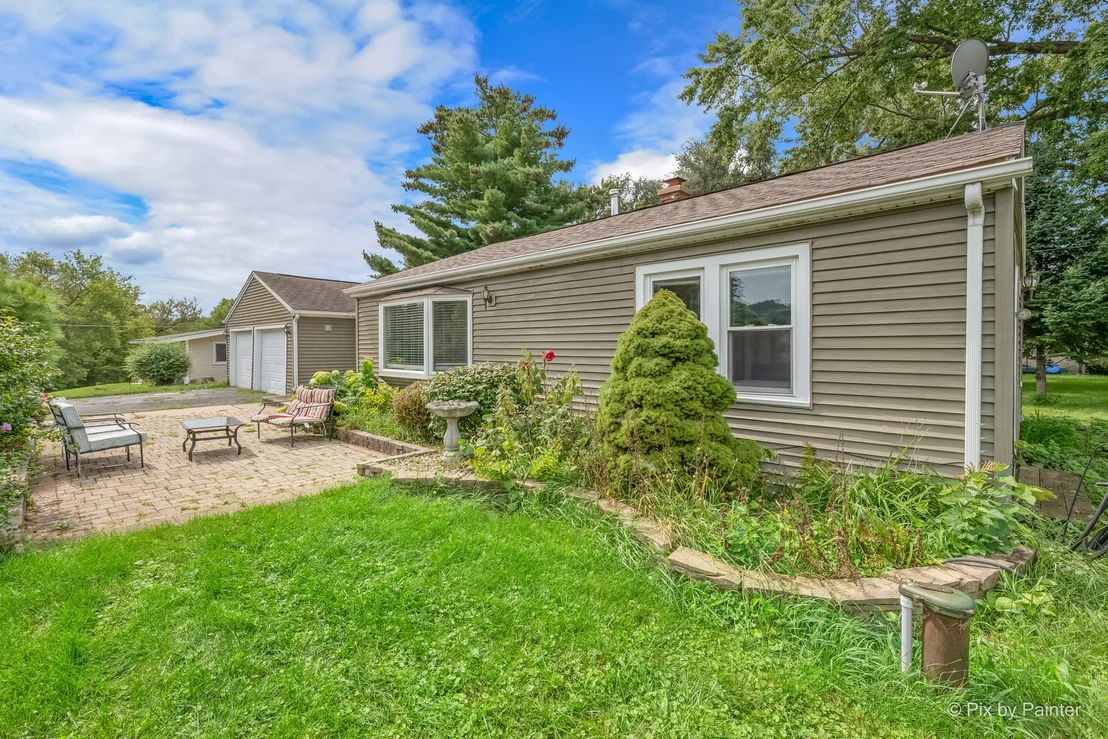 Photo of 6301 Robert Road