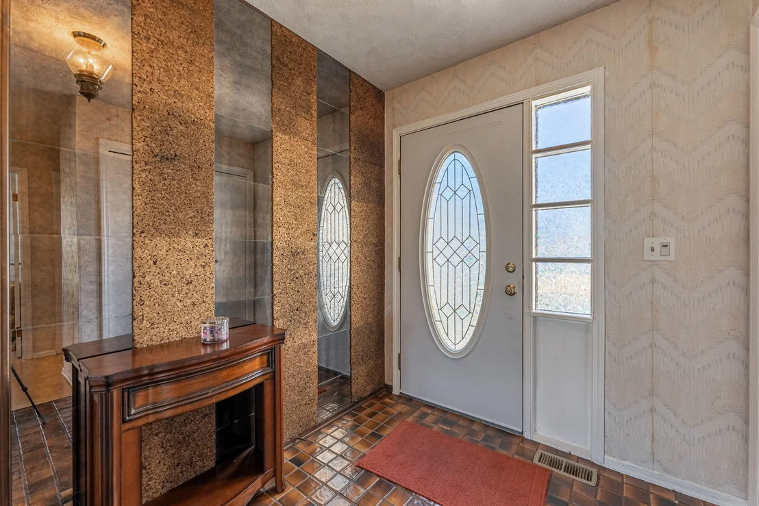Photo of 137 Harding Drive