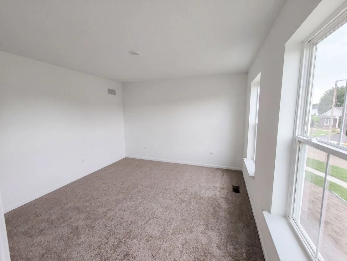 Photo of 418 Fairway Lane