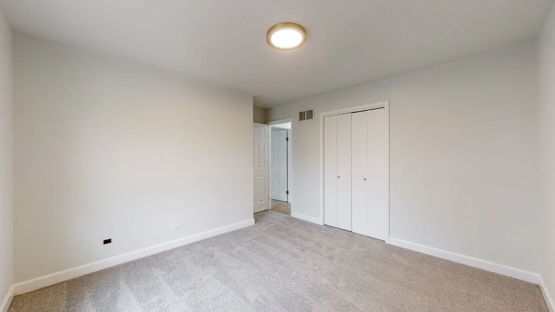 Photo of 205 Edgebrook Drive