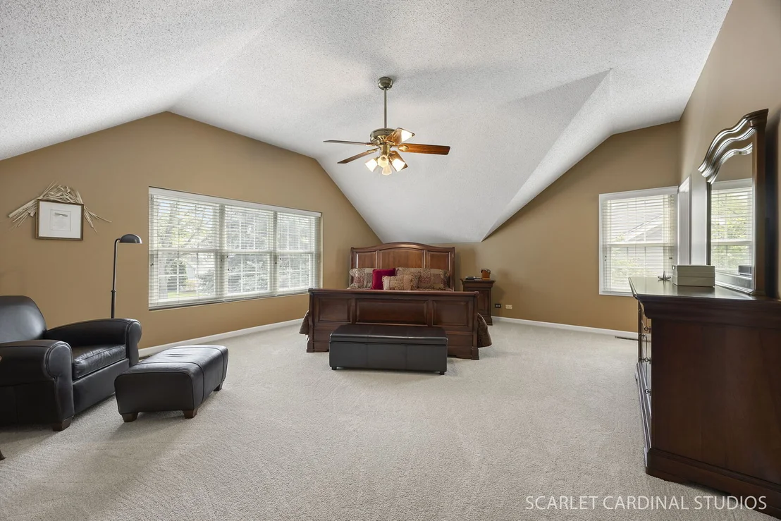 Photo of 1085 E Gartner Road