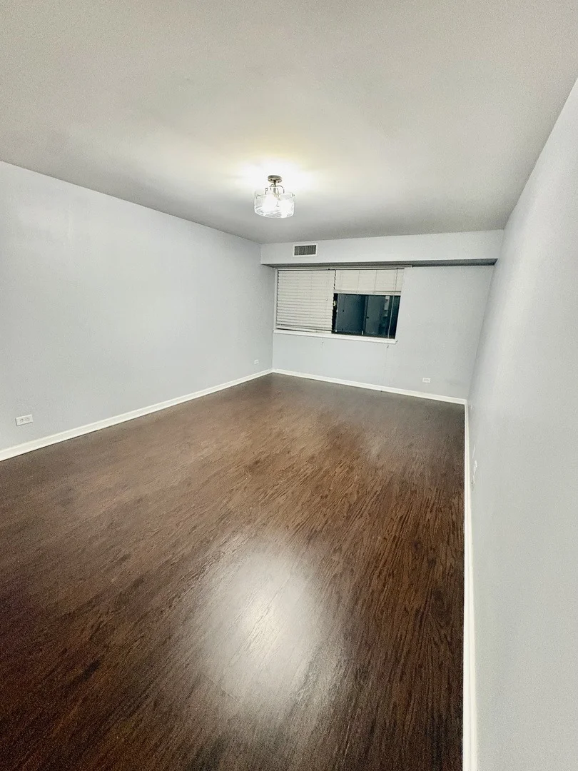 Photo of Unit 409 at 701 Forum Square