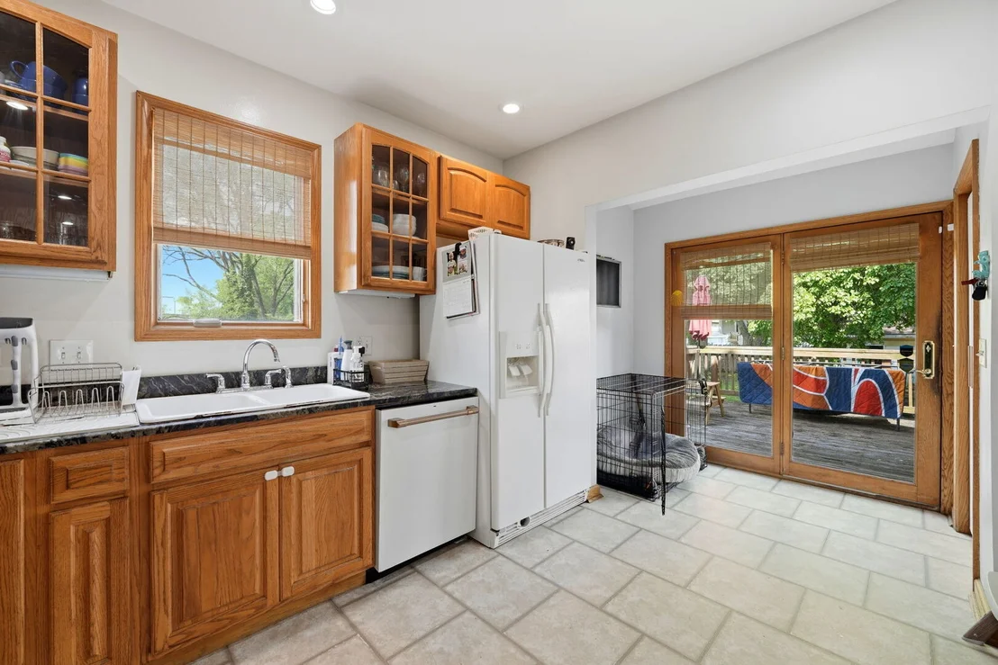 Photo of 4133 Joliet Avenue