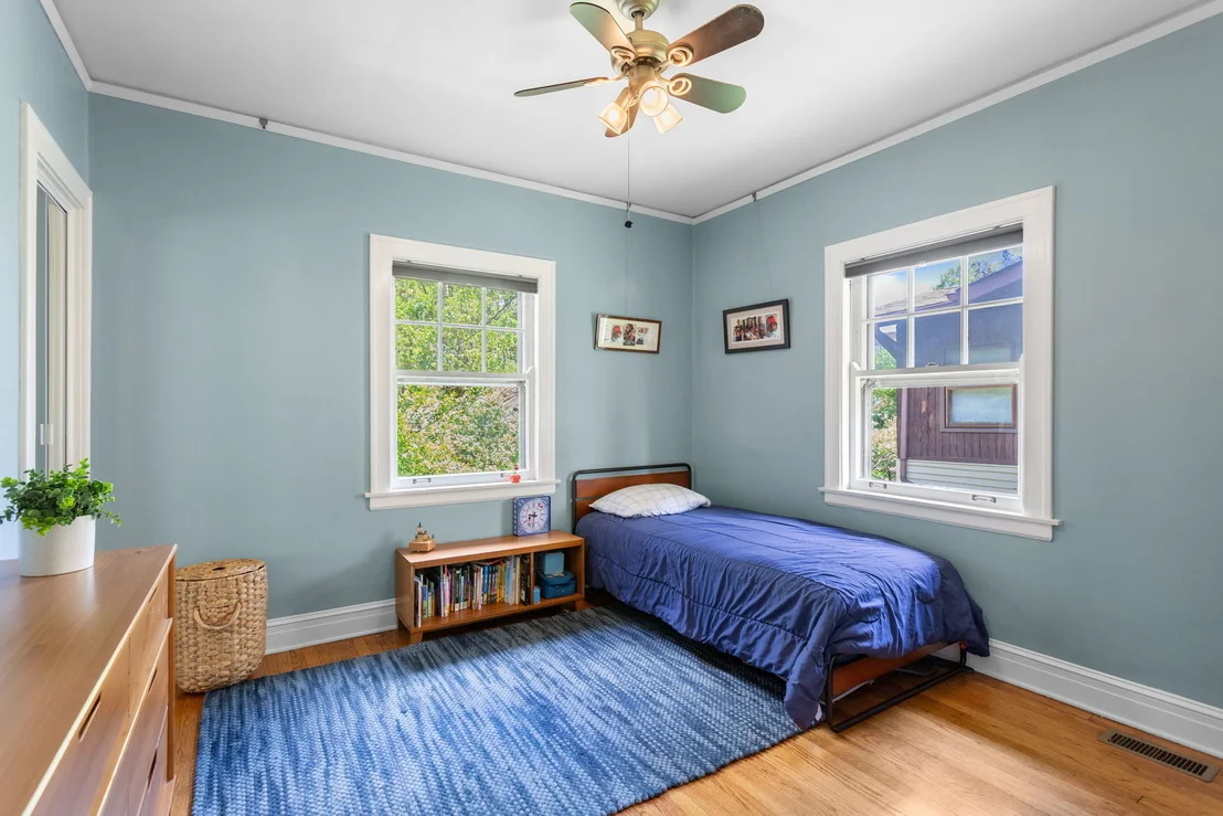 Photo of 342 Lawton Road