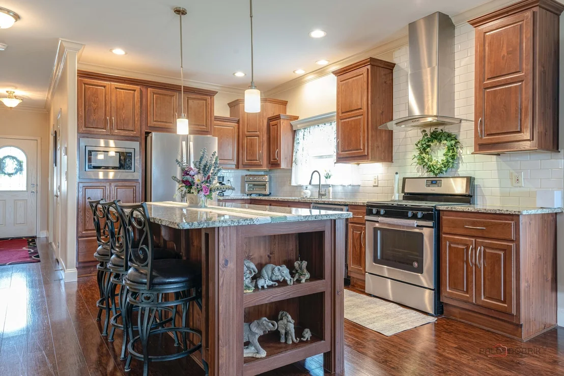 Photo of 1459 Equestrian Drive