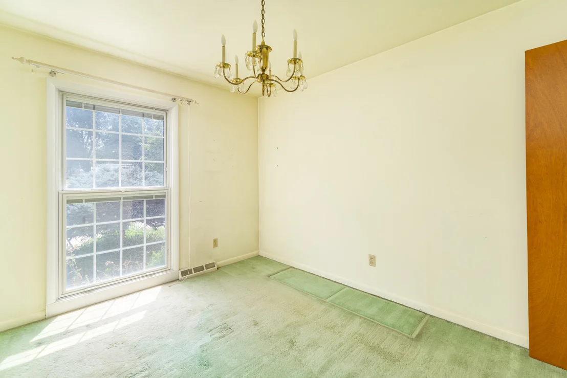 Photo of 259 N 2559th Road