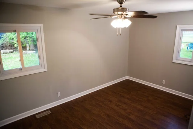 Photo of 400 Freeman Avenue