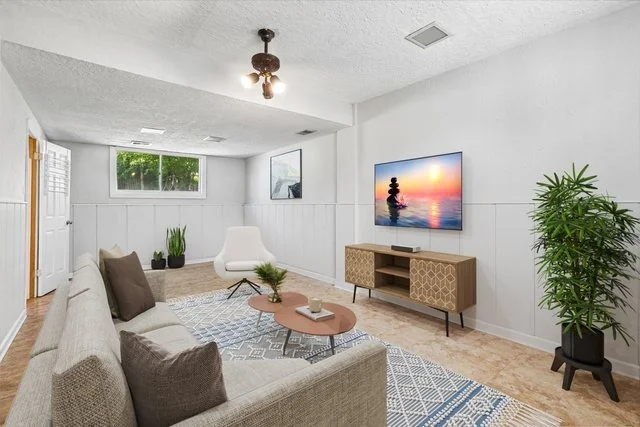Photo of 356 W Park Avenue