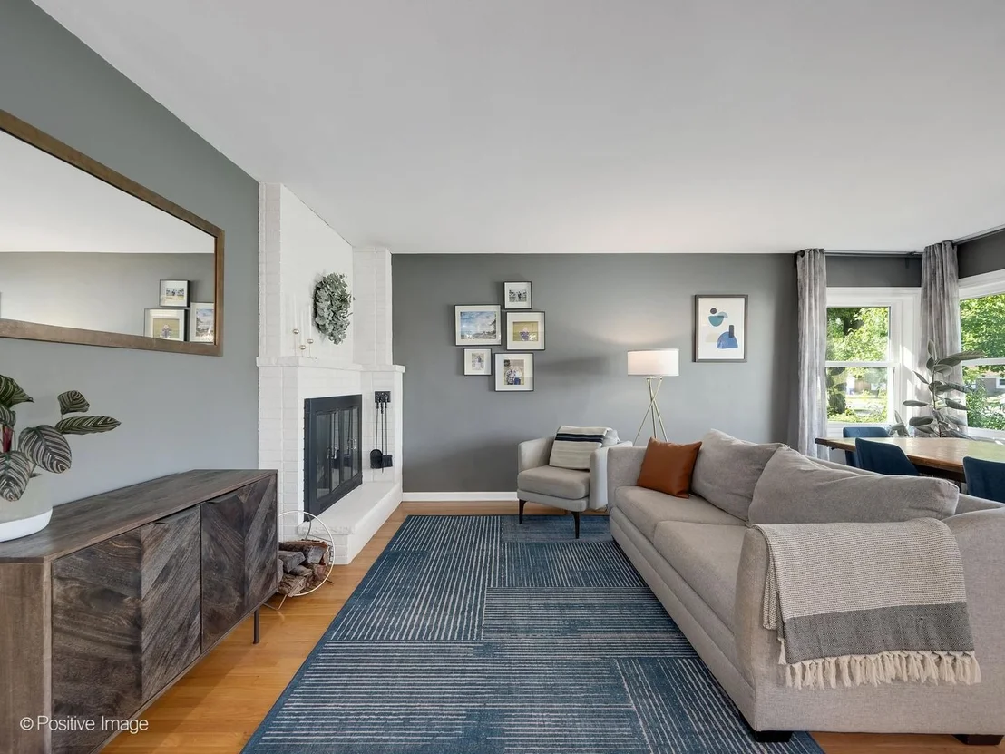 Photo of 715 Crest Street