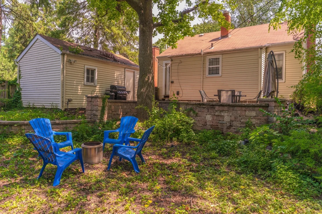 Photo of 821 Normal Avenue