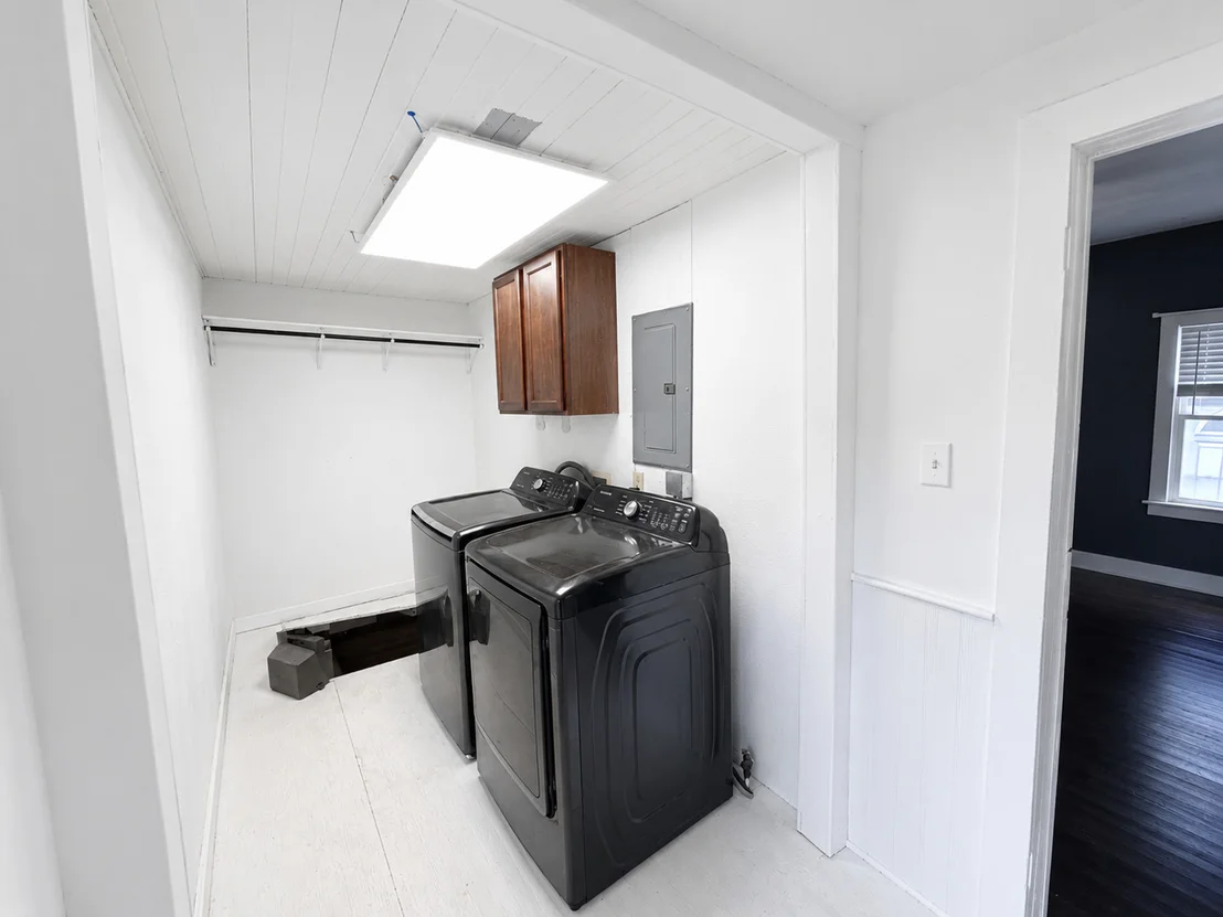 Photo of 111 Maple Avenue