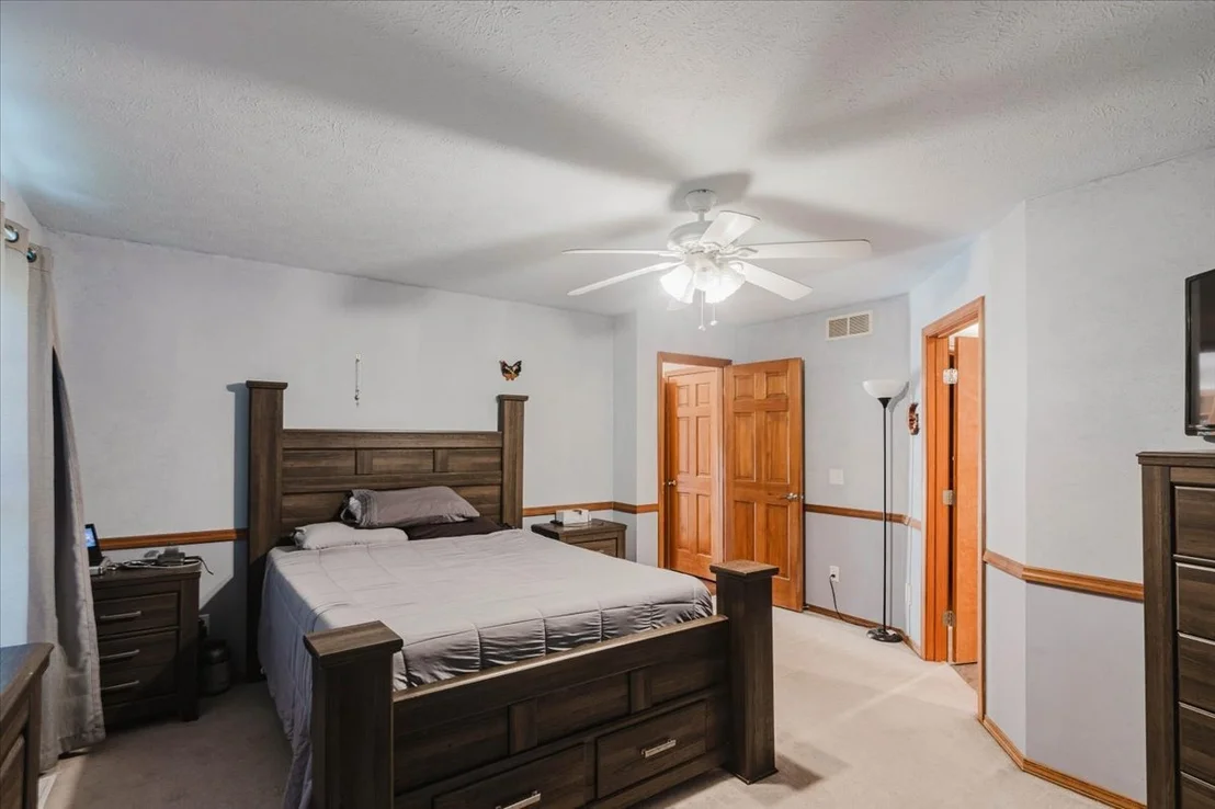 Photo of 19598 Nottingham Drive