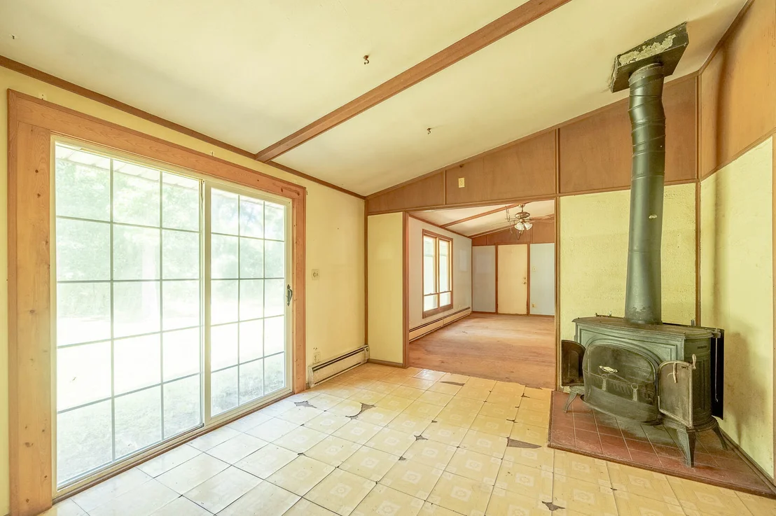 Photo of 21364 Burr Oak Road