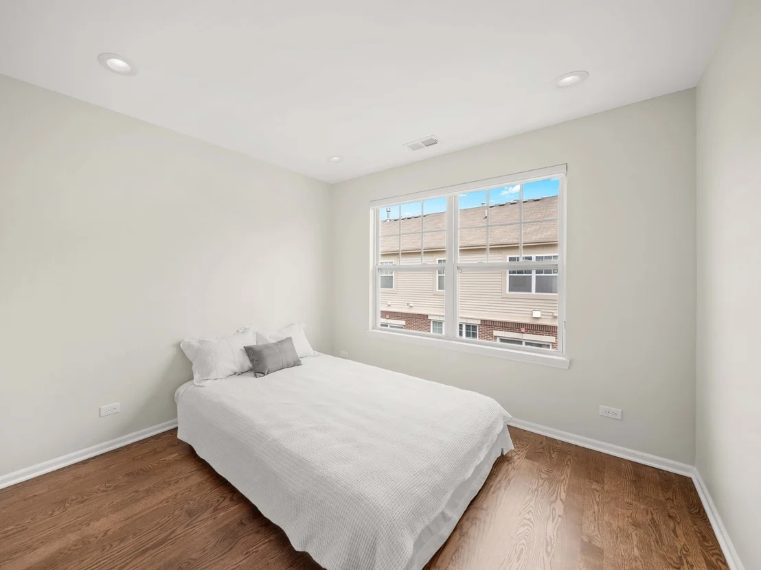 Photo of 400 Concord Court