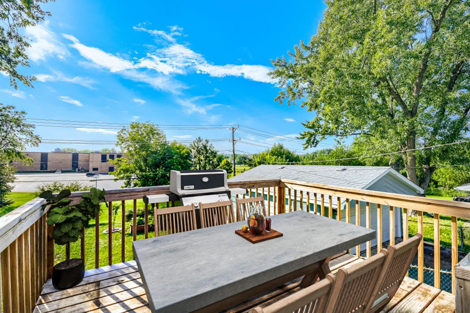 Photo of 2050 Shepard Road