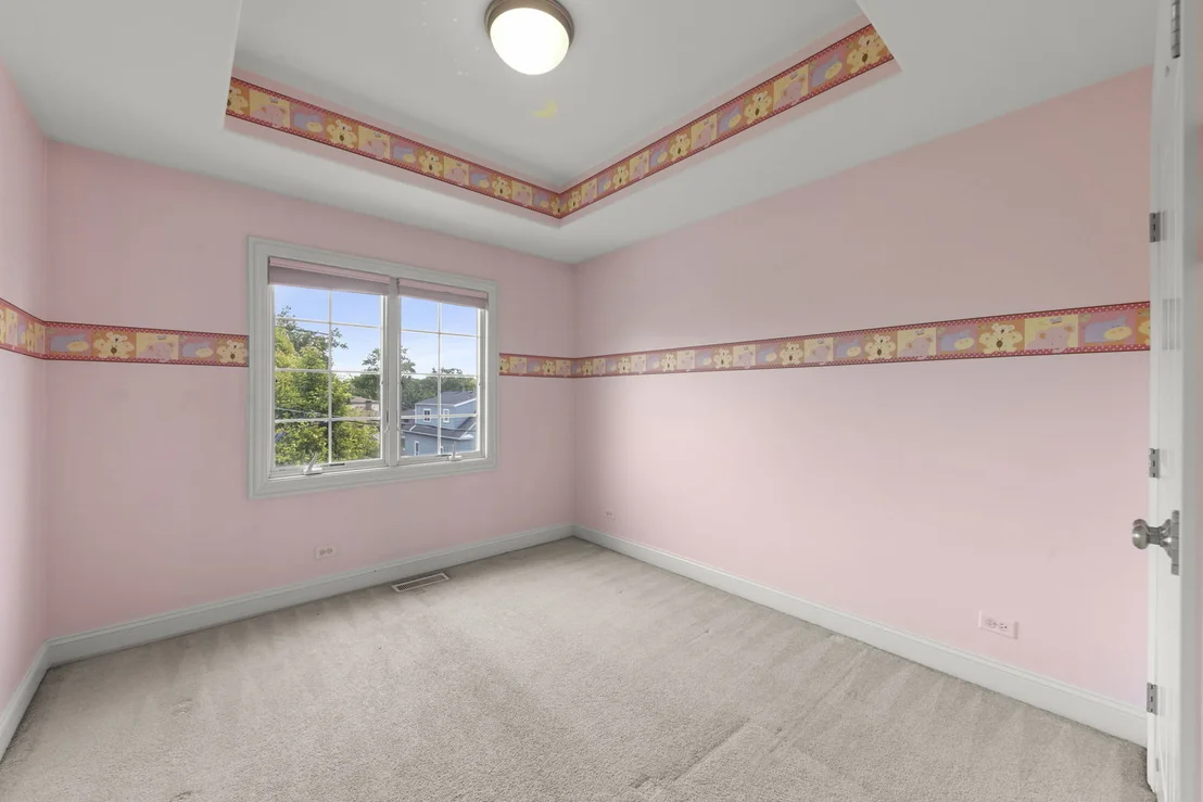 Photo of Unit 9521 at 9521 Shields Avenue