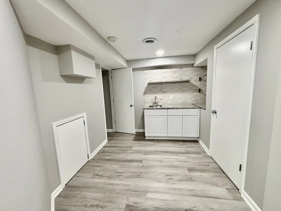 Photo of 2501 Ridgefield Drive