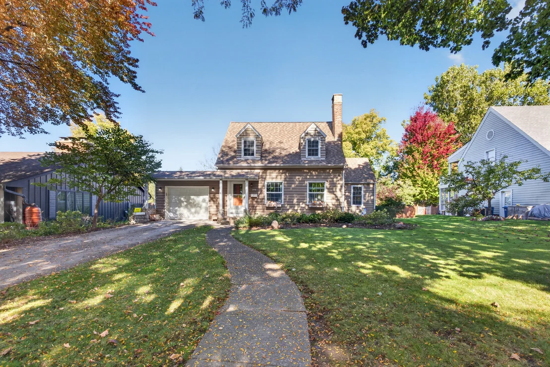 Photo of 345 Rolfe Road