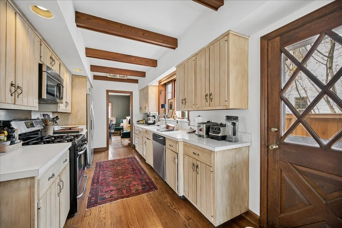 Photo of 373 Sunset Road