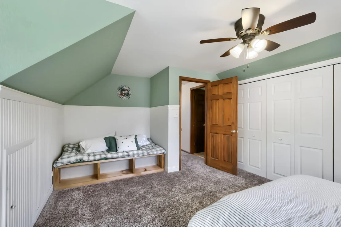 Photo of 390 Cornell Lane