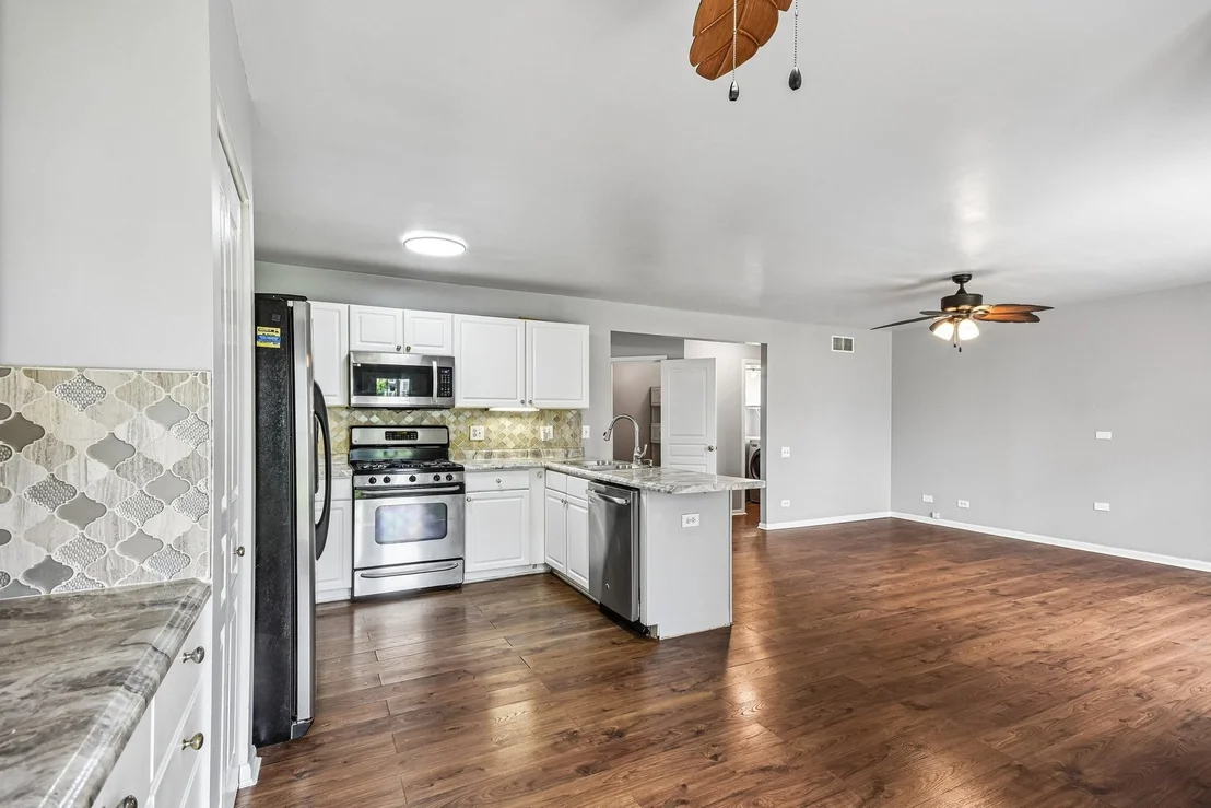 Photo of 561 Ivory Lane