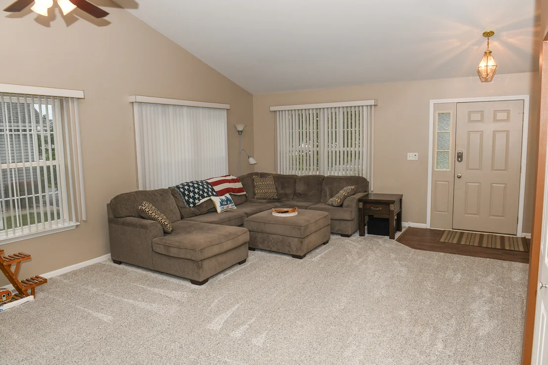 Photo of 910 Carlyle Drive