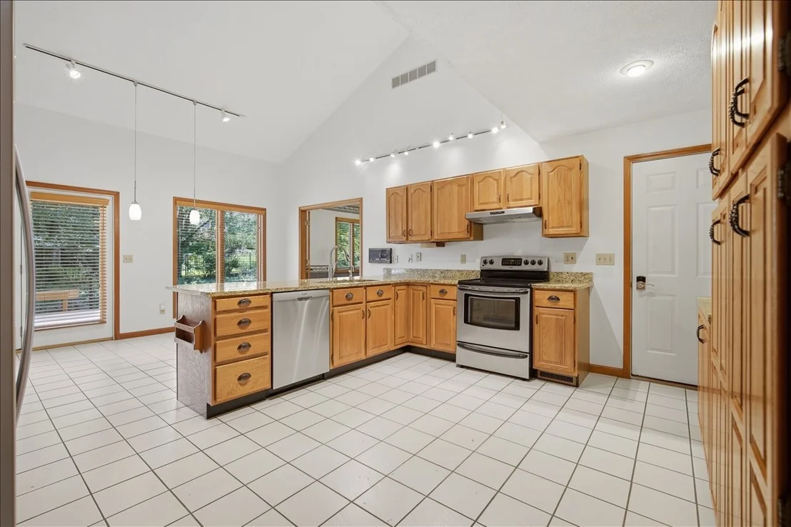 Photo of 2 Stetson Drive