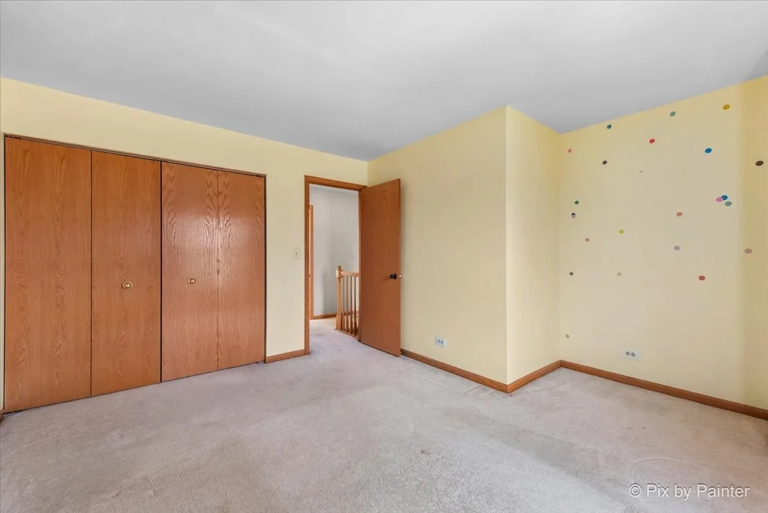 Photo of 5 White Chapel Court
