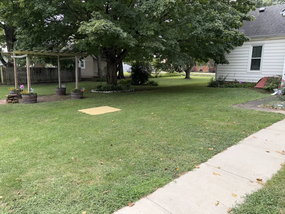 Photo of 211 N Seminary Street