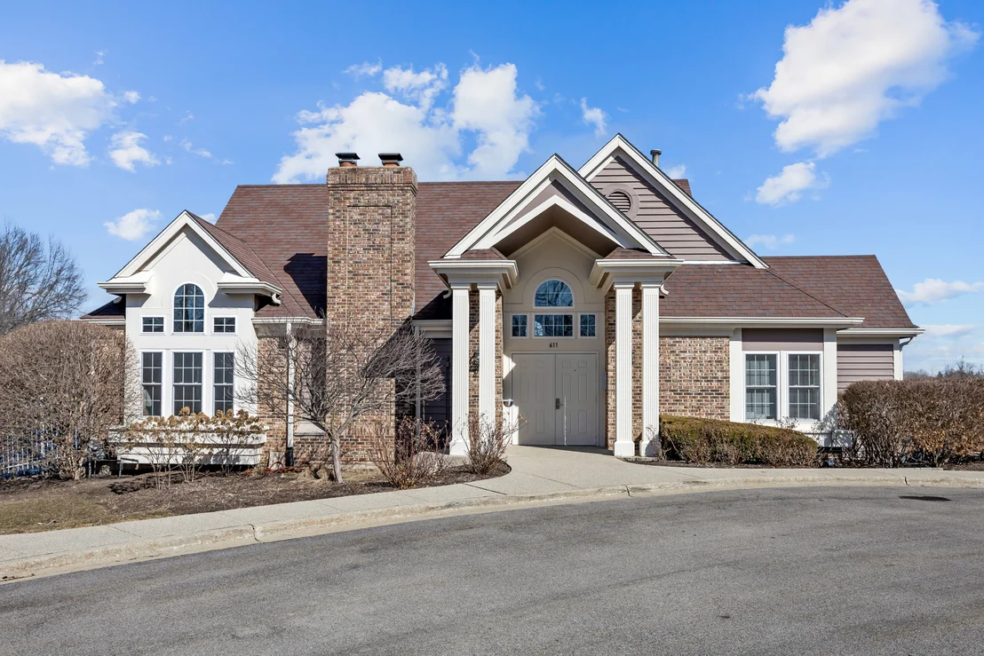 Photo of 6151 Golfview Drive