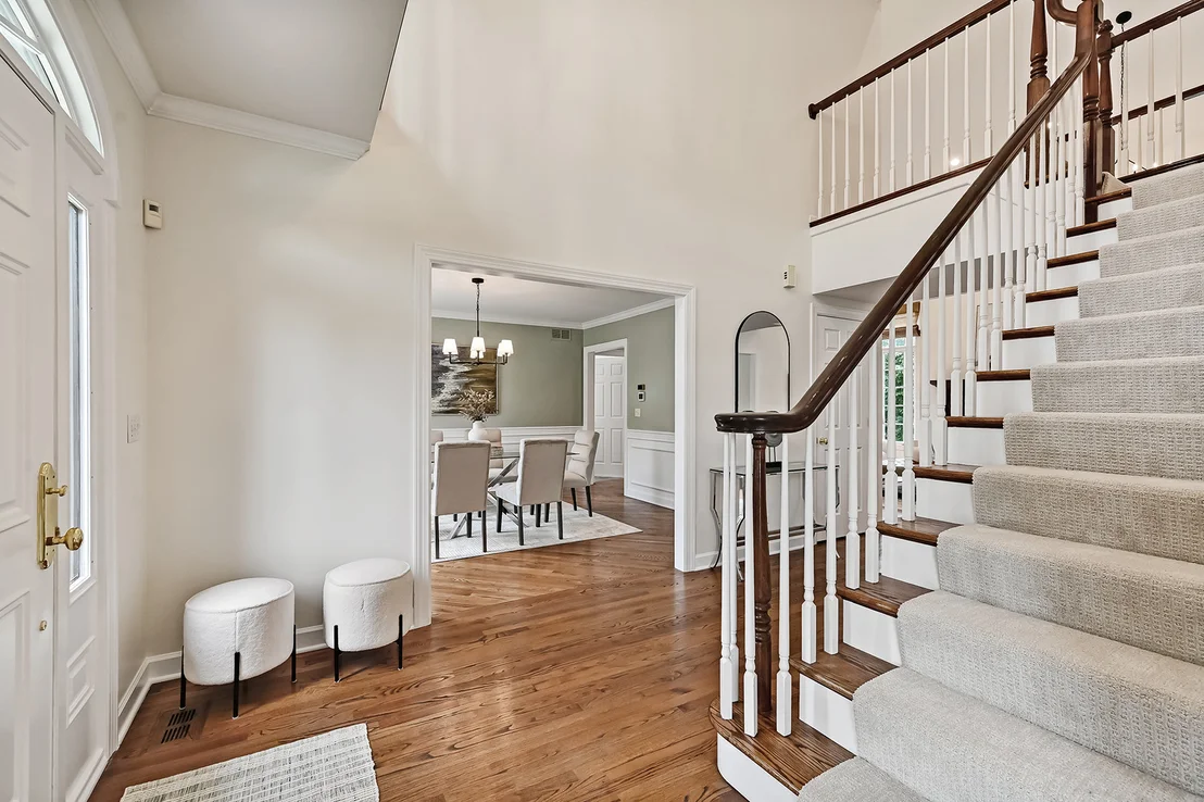 Photo of 32 Ridgefield Lane