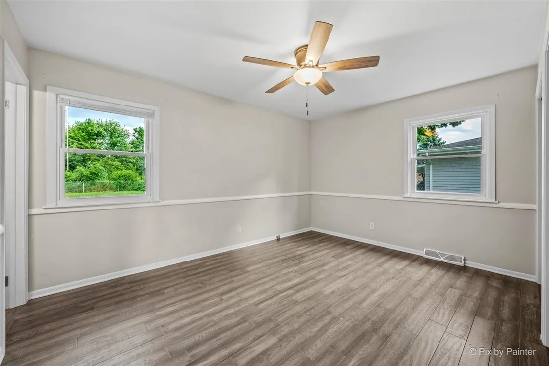 Photo of 136 Scott Drive